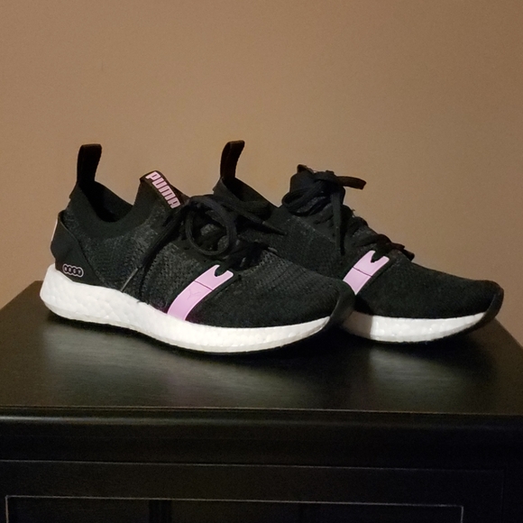 puma soft foam black and pink
